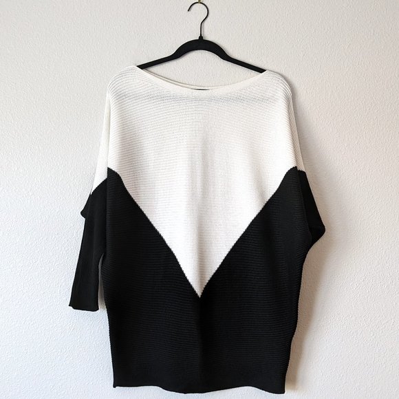 Ribbed Dolman Sleeve Color Block Sweater - Picture 1 of 7